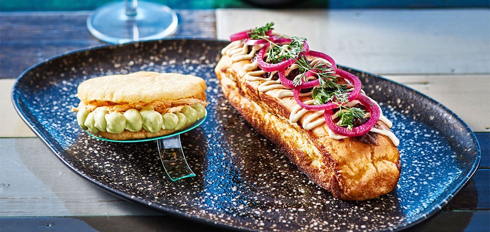 Menu Brunch Teide mini arepas et brioche grillée
