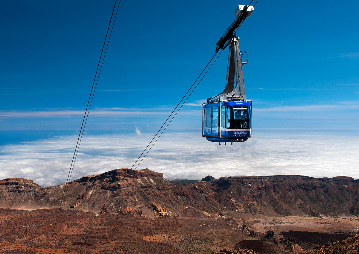 Teleférico del Teide, con visitas especiales destinadas a colegios y opción de seguir a pie hasta el mirador de Pico Viejo Teleférico del Teide, con visitas especiales destinadas a colegios y opción de seguir a pie hasta el mirador de Pico Viejo