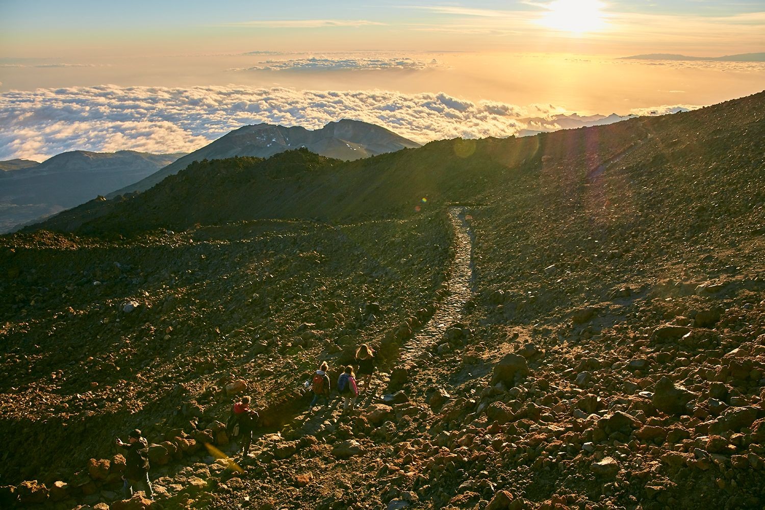 Percorso durante l'escursione guidata al Teide di notte per godersi il tramonto e le stelle