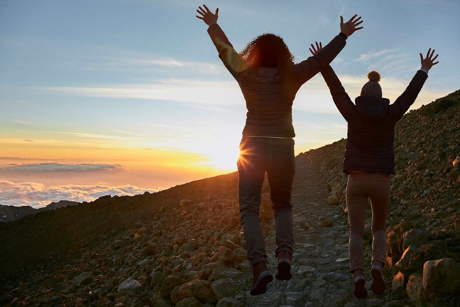 Vivendo l'emozione di guardare il tramonto dalla vetta più alta della Spagna, il Teide