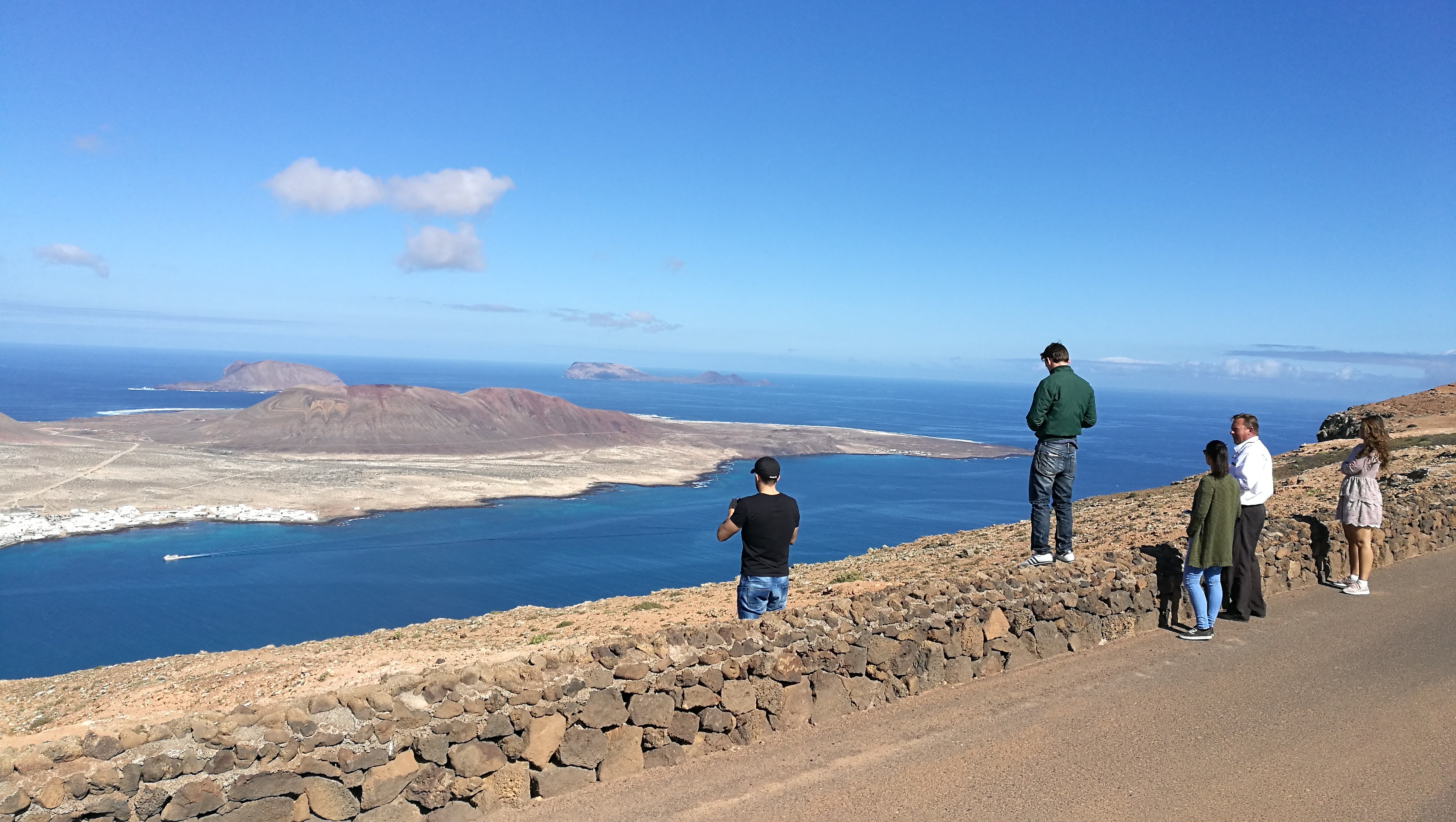 Premium Tour of Lanzarote at the Mirador del Río Viewpoint with views of La Graciosa Premium Tour of Lanzarote at the Mirador del Río Viewpoint with views of La Graciosa